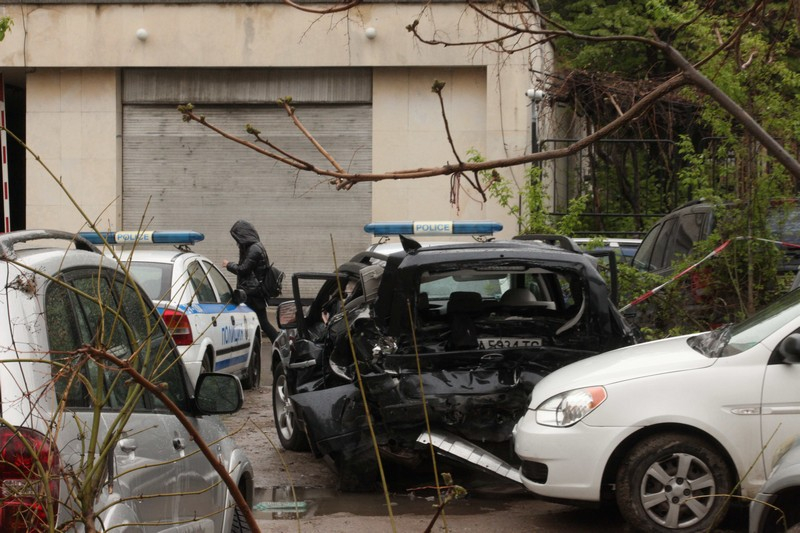 Потресаващи СНИМКИ на двата джипа от катастрофата, в която загина с Милен Цветков