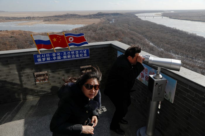 СНИМКИ показват какво става в Северна Корея, докато няма ни вест, ни кост от Ким Чен Ун