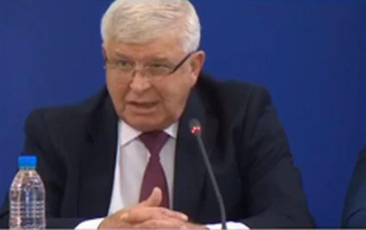 Редица ограничения отпадат! Ген. Мутафчийски и министър Ананиев обявиха как БЛИЦ TV