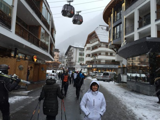 Над 5000 ще съдят австрийски ски курорт заради COVID-19