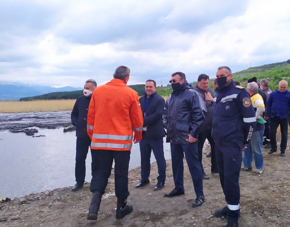 Големи промени чакат Перник заради аварията в шламохранилището