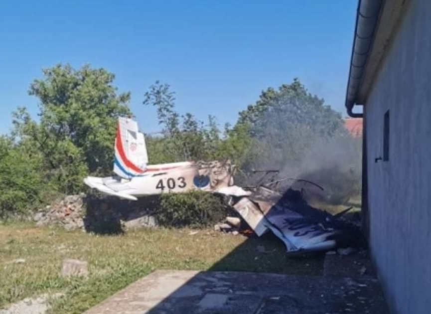 Смъртоносна самолетна катастрофа в Хърватия