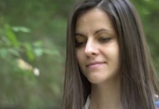 Запознайте се с най-красивата акушерка в България