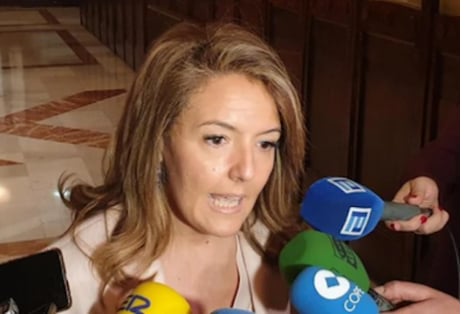 Испанска депутатка се забърка в грандиозен гаф с известен порноактьор ВИДЕО