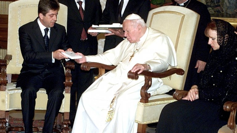Гарелов разкри пред БЛИЦ неизвестни досега факти за посещението на папа Йоан Павел II в България