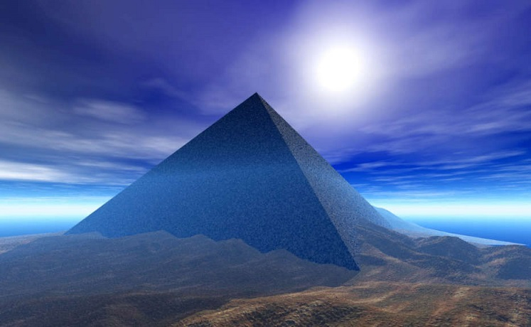 В Урал откриха пирамида по-голяма от Хеопсовата СНИМКИ