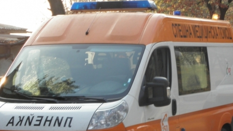 След жесток побой мъж е в болница с опасност за живота в Пловдив