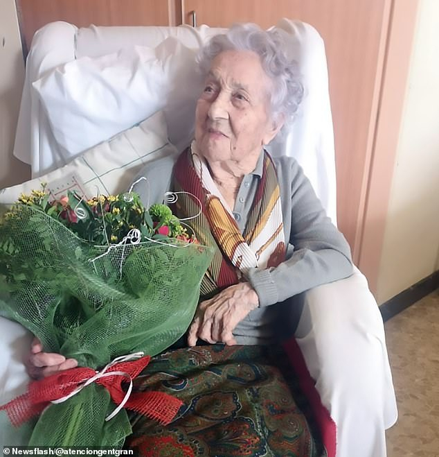 Невероятно! 113-г. баба, преживяла испанския грип, оздравя и след зараза с К-19 СНИМКИ