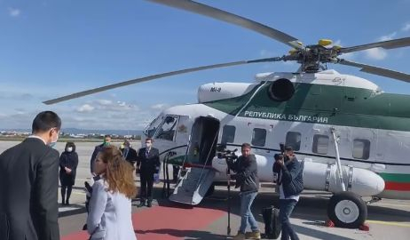 Борисов качи Вучич на хеликоптер и... ВИДЕО