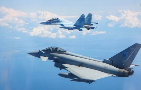 Британски изтребители Typhoon прихванаха руски Ил-20 на натовска територия  