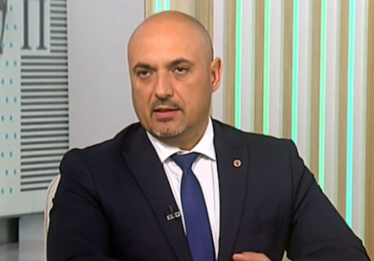 Депутат от ВМРО с горещ коментар за много пари