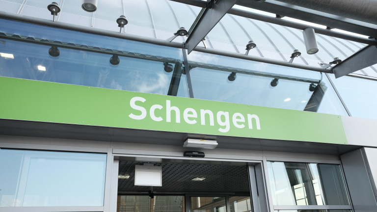 Франция иска отваряне на Шенген от 1 юли