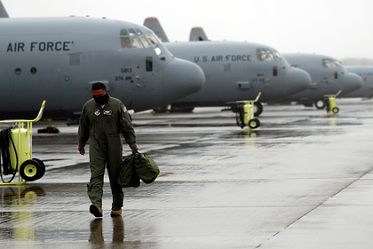 Американски военен самолет се е разбил в сграда в Ирак ВИДЕО
