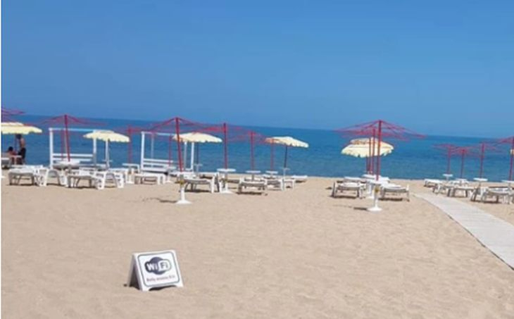 Пореден абсурд: 5 лв. такса за WiFi на плаж в Златни пясъци СНИМКИ