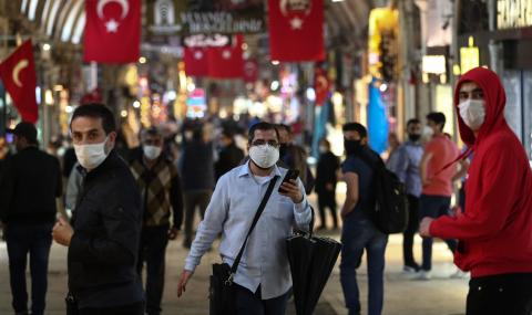 Тревога в Диарбекир: Надигна се втора вълна на вируса