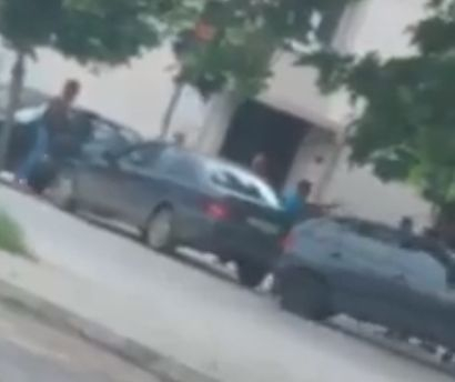 Невиждан екшън! Масов бой между цигани и българи, 30 арестувани в Пловдив ВИДЕО