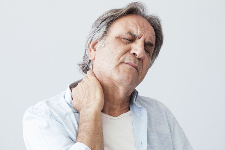 Установено: Болките в шията и ръцете може да са признак на инфаркт