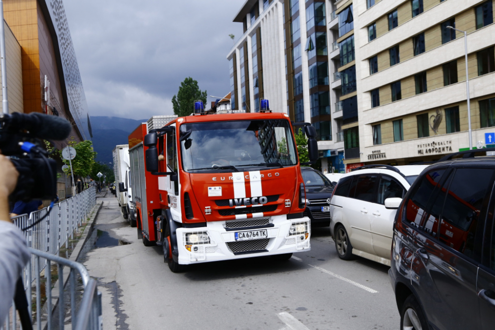 Нова евакуация в София заради огнен ад