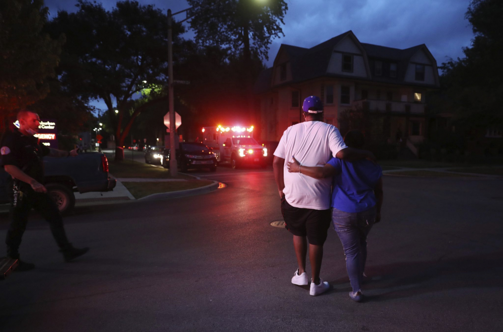 Касапница в Чикаго: Над 106 души са ранени, 13 убити