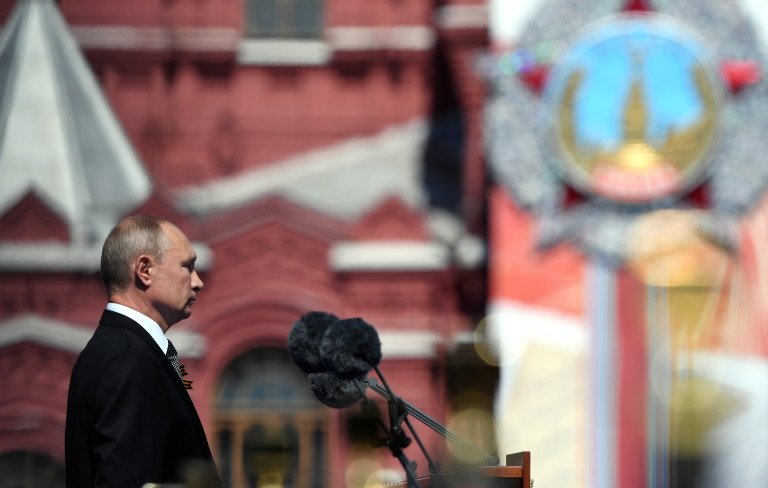 Путин на Парада на победата: Съветският народ спаси света от фашизма СНИМКИ/ВИДЕО