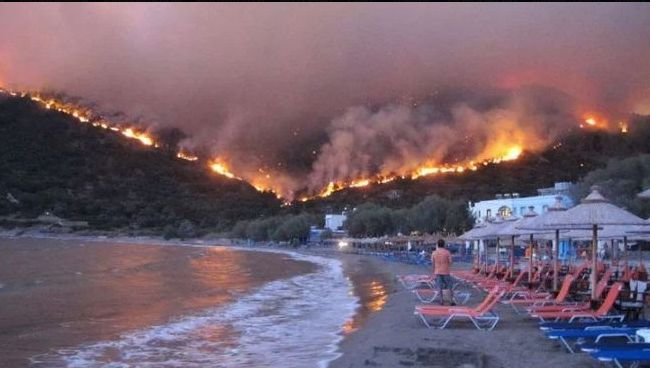 Гърция пламна! Любими на българите острови са погълнати от огън СНИМКИ