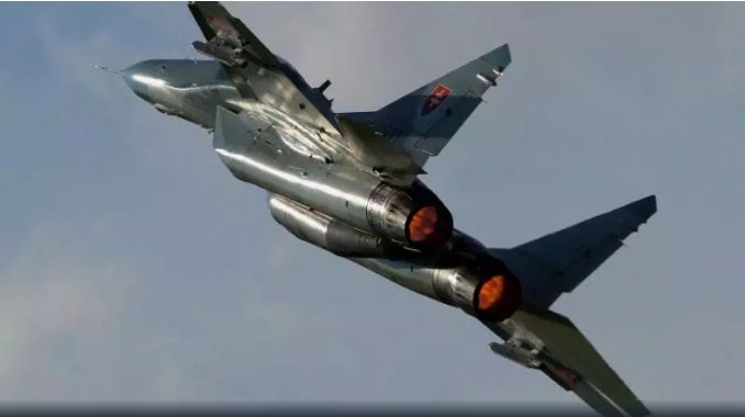 В Индия одобриха покупката на 21 изтребителя МиГ-29 от Русия