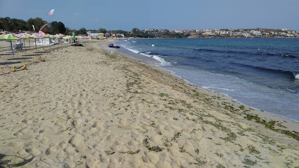 Нова безумна такса по БГ плажовете втрещи туристите СНИМКА