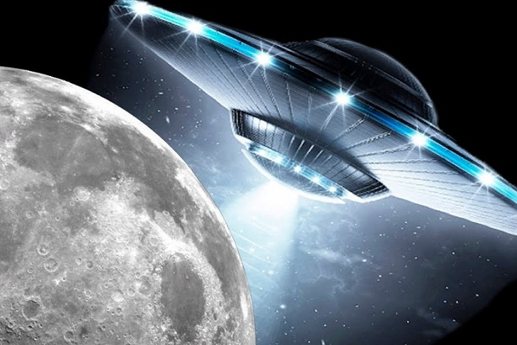 Поредна флотилия от НЛО прелетя покрай Луната ВИДЕО