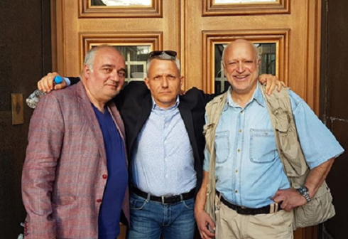Потрес: Румен Радев ще връща „истината в медиите“ с … Арман Бабикян