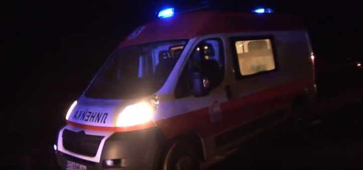 Жестока катастрофа по тъмно с три автомобила в Горна Оряховица СНИМКИ