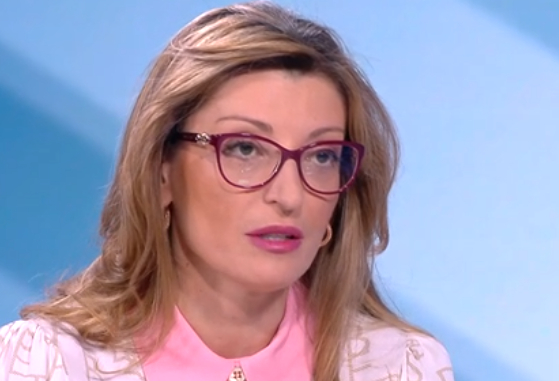Екатерина Захариева каза има ли смисъл правителството да подава оставка 