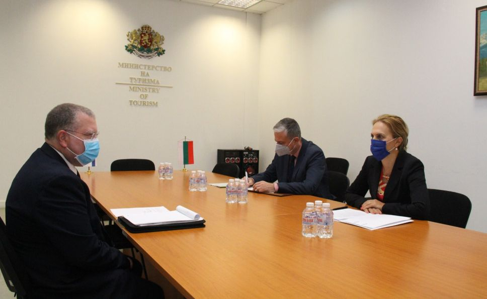 Министър Николова с гръмка новина за израелските туристи и България