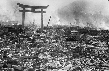След 75 г. три жени оцелели от ада в Хирошима и Нагасаки разказаха за трагедията