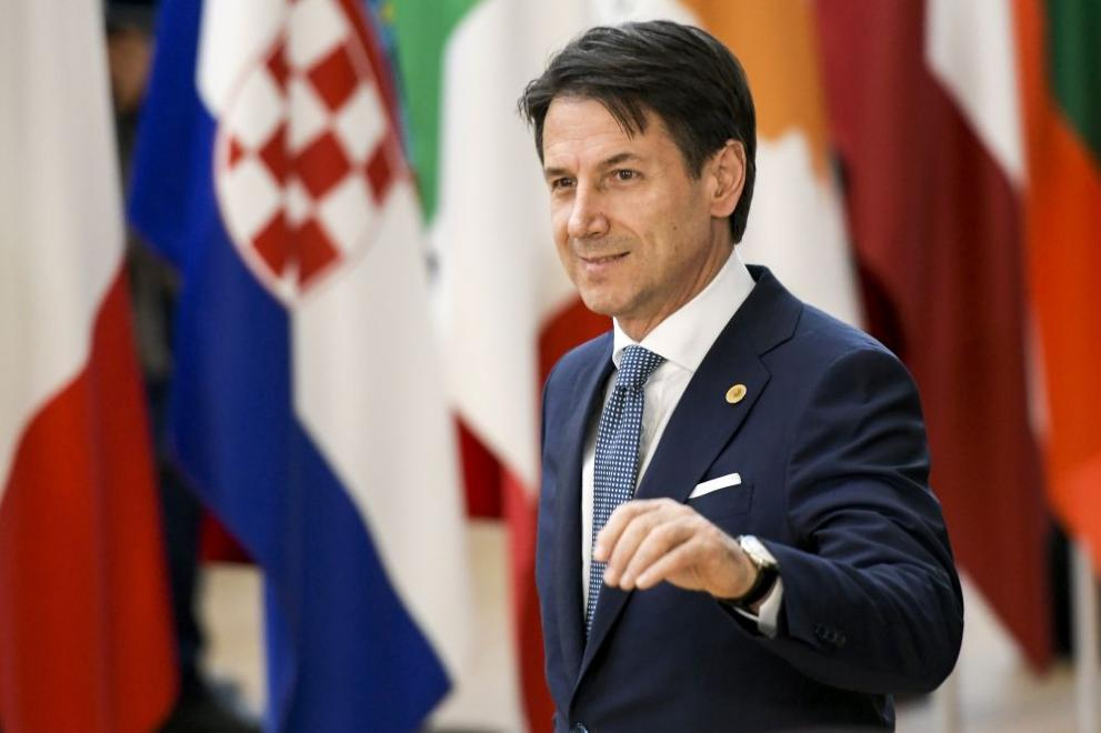 Разследват италианския премиер заради коронавируса 