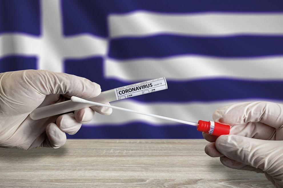 Кошмарът с К-19 в Гърция продължава, има и починали 