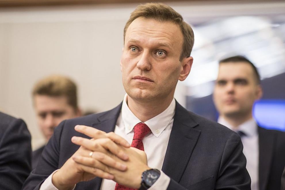 Навални пристигна в Берлин, ето къде ще спасяват живота му