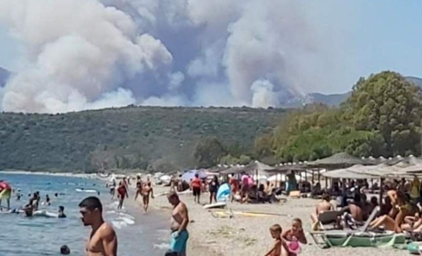 Огнен ужас на обичан от българите гръцки остров, евакуират стотици туристи СНИМКИ