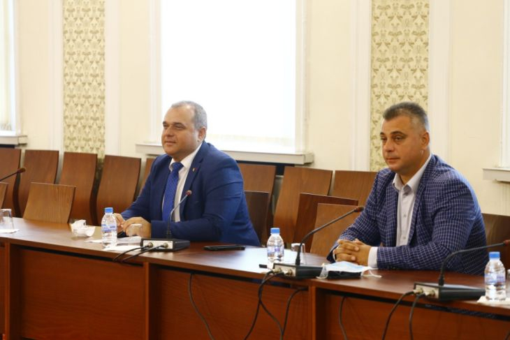 Започна първата важна среща за бъдещето на България СНИМКИ