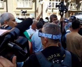 Орките на Копейкин провокират насилие на протеста! СНИМКИ
