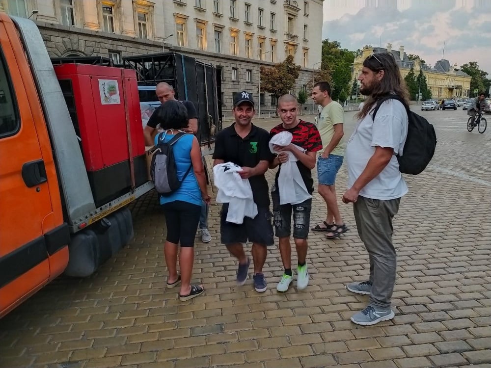 Такава жалка гледка на протеста не е имало СНИМКИ