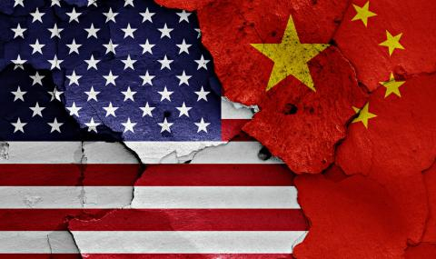 САЩ анулираха визите на над 1000 китайци