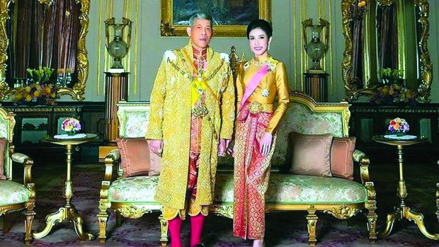 Обрат с прегрешилата любовница на тайландския крал 