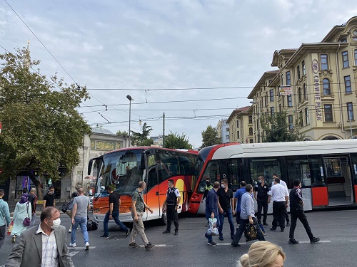 Пълен с българи автобус катастрофира в Турция ВИДЕО