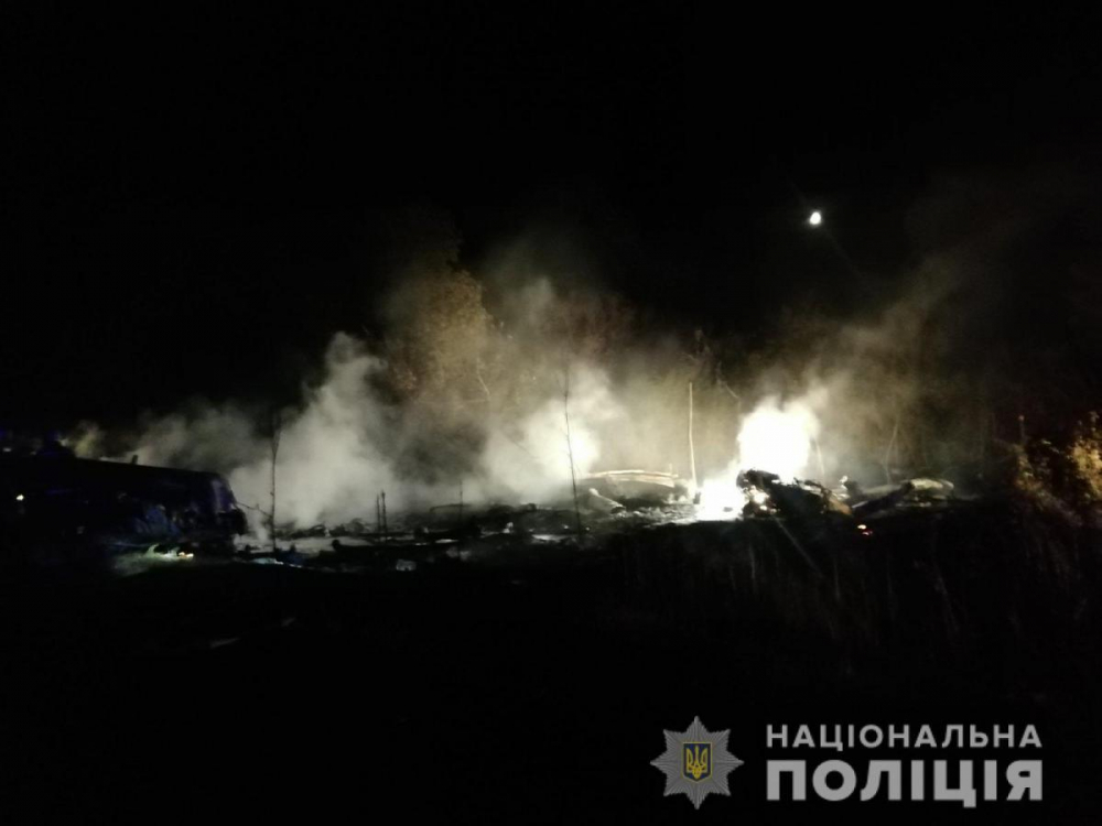 Грешка на екипажа разбила Ан-26 край Харков. Объркали магистрала с пистата СНИМКИ/ВИДЕО