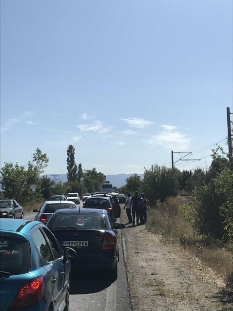 Зверска катастрофа на пътя Карлово - Пловдив СНИМКИ