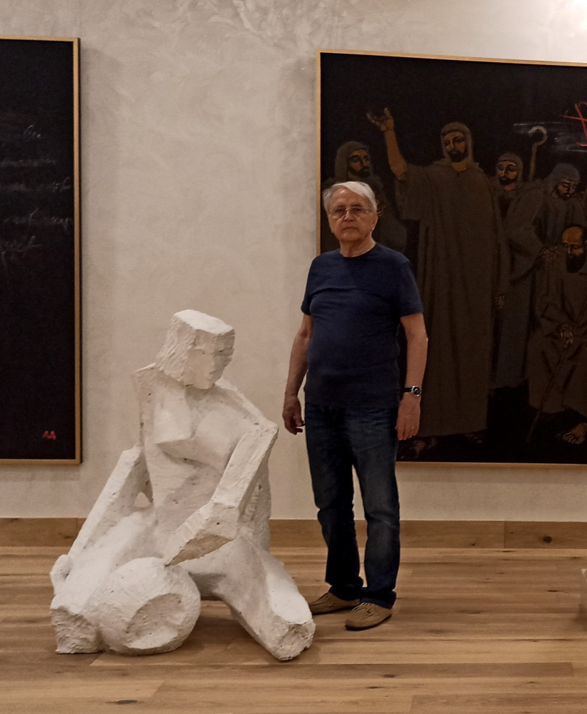 Юбилейна изложба на Валентин Старчев