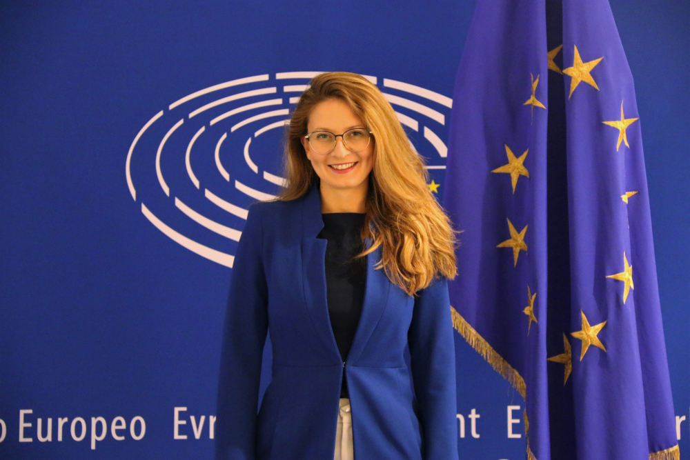 Цветелина Пенкова: Резолюцията сне доверие към управляващите и изрази подкрепата към българските граждани