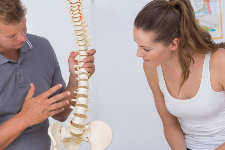 Защо е забранен масажът при тези болки в гърба 