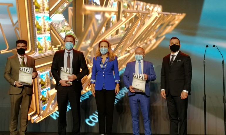 Перник, Сандански и Девня са носителите на голямата награда „Кмет на годината“ 2020