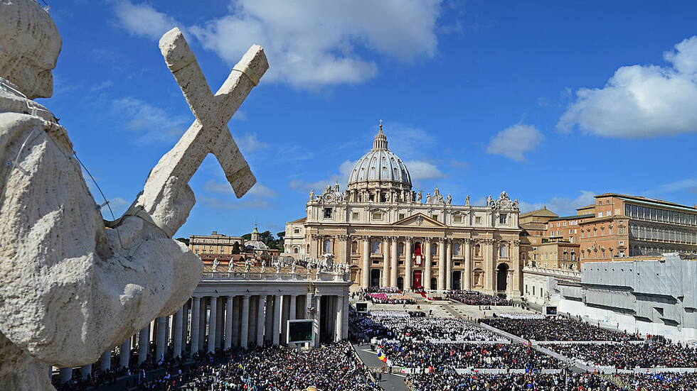 Ватикана тества безплатно за COVID-19 бедните в Рим